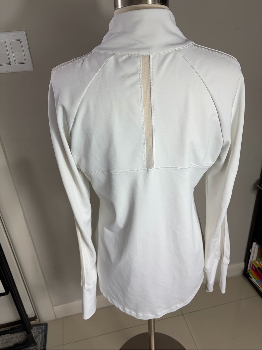 Apana White Lightweight Active Zip Jacket size M - Picture 5 of 16